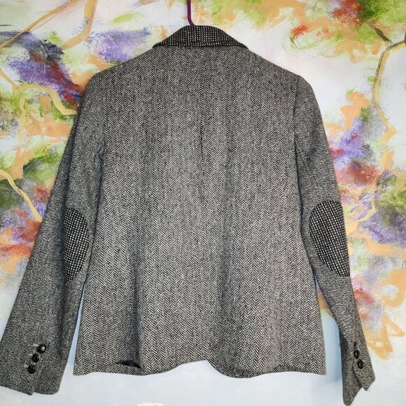 Talbots mixed wool herringbone pattern fitted blazer with braided buttons - Picture 5 of 10